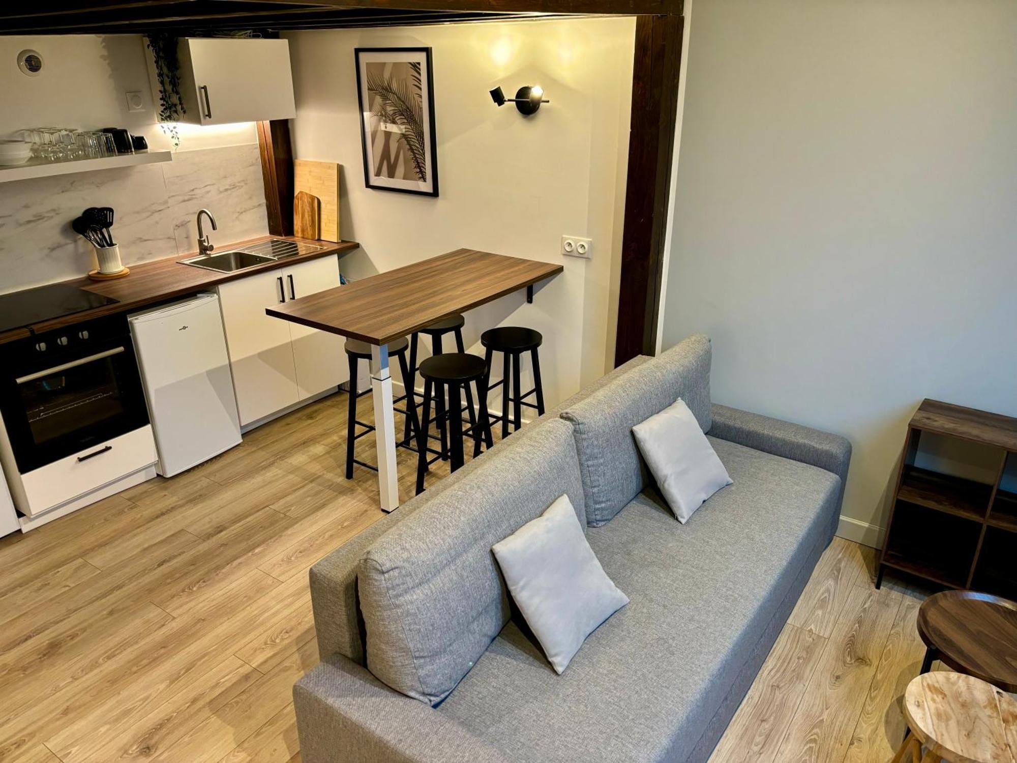 Le Petit Jardin, Proche Gare, Hyper Centre Apartment Cambrai Exterior foto