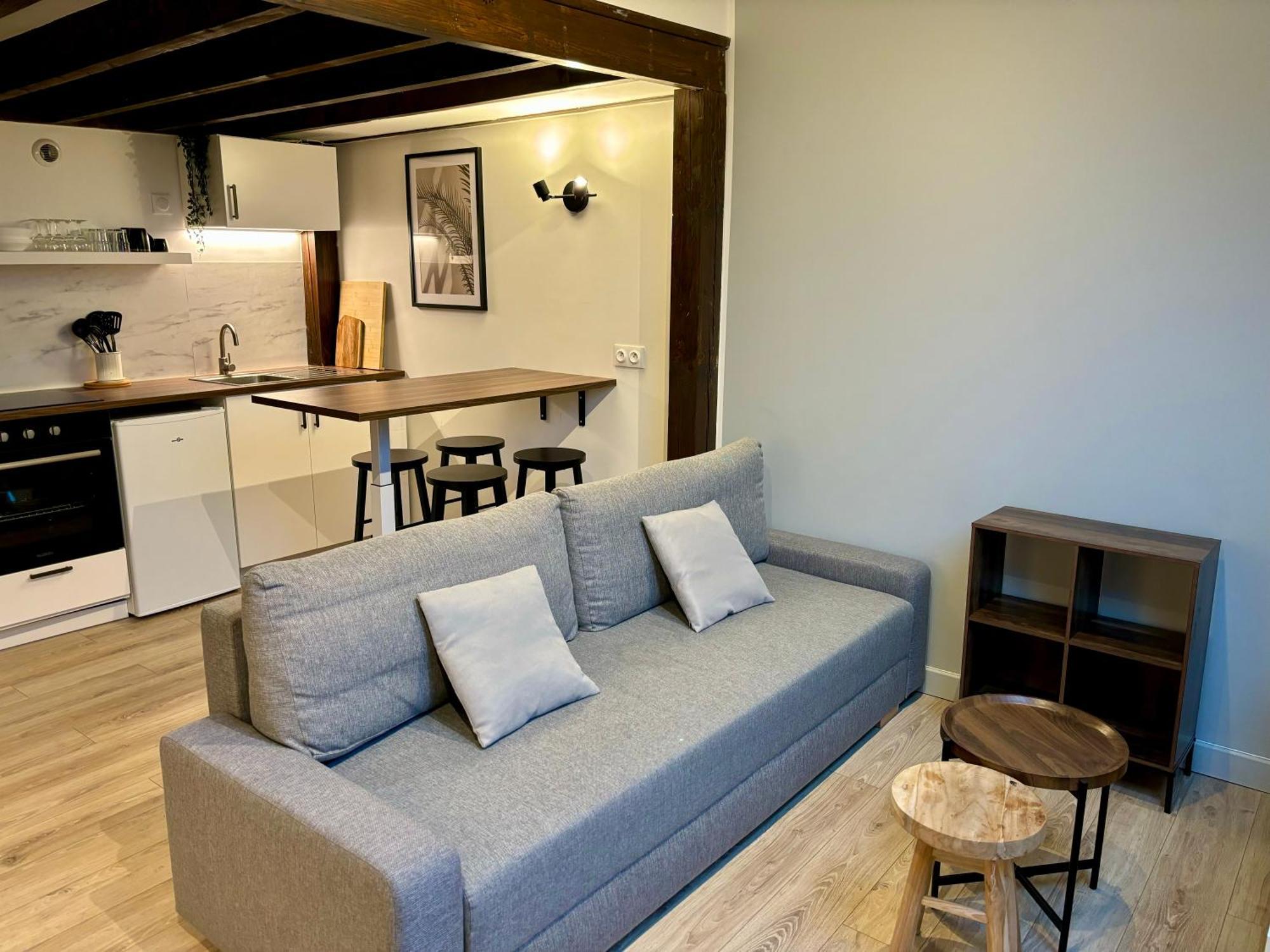 Le Petit Jardin, Proche Gare, Hyper Centre Apartment Cambrai Exterior foto