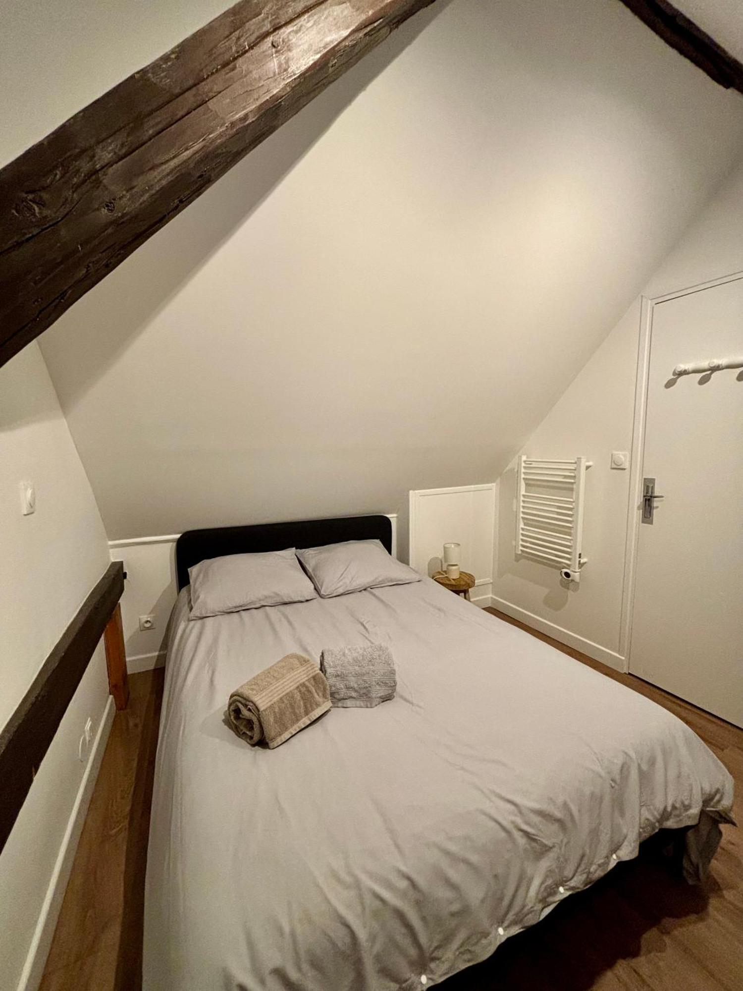 Le Petit Jardin, Proche Gare, Hyper Centre Apartment Cambrai Exterior foto